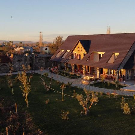 Lahuta E Vjeter Agroturizem Hotel Lac Exterior photo